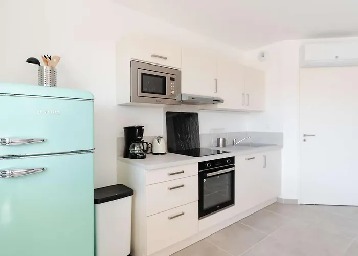 T3 Climatise, Proche Plage, Neuf, Wifi Inclus, Parking Prive - Fr-1-409-230